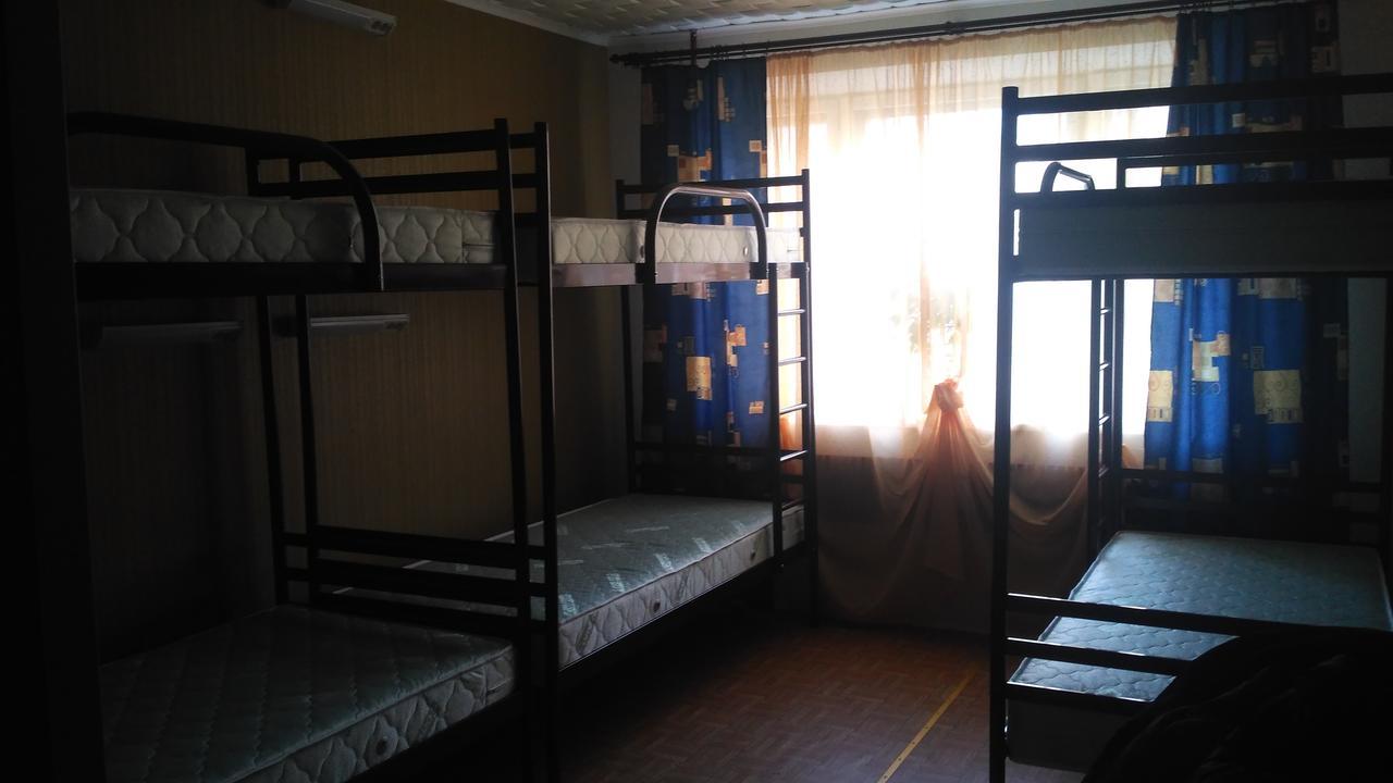 Hostel - Avaliani Street Zaporizhia Εξωτερικό φωτογραφία